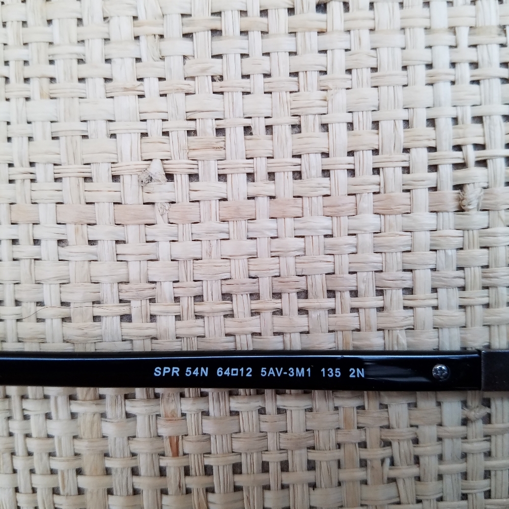 Mens "Prada" Sunglasses - Picture 5 of 6